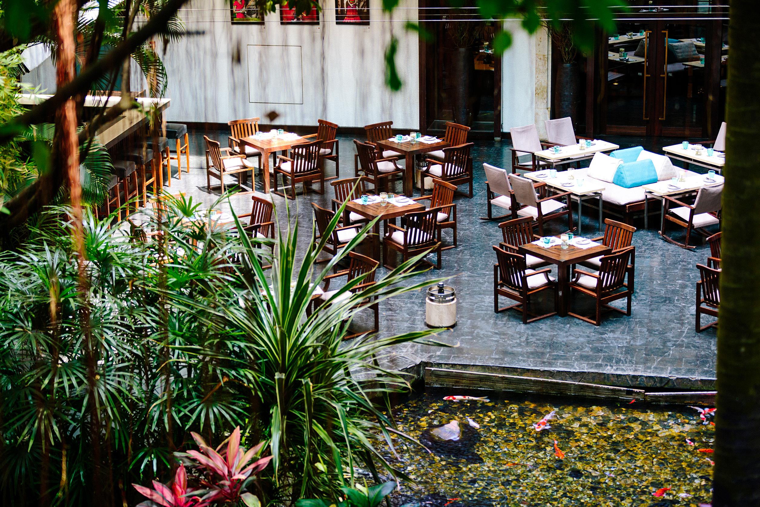 Anantara Siam Bangkok Hotel Exterior photo