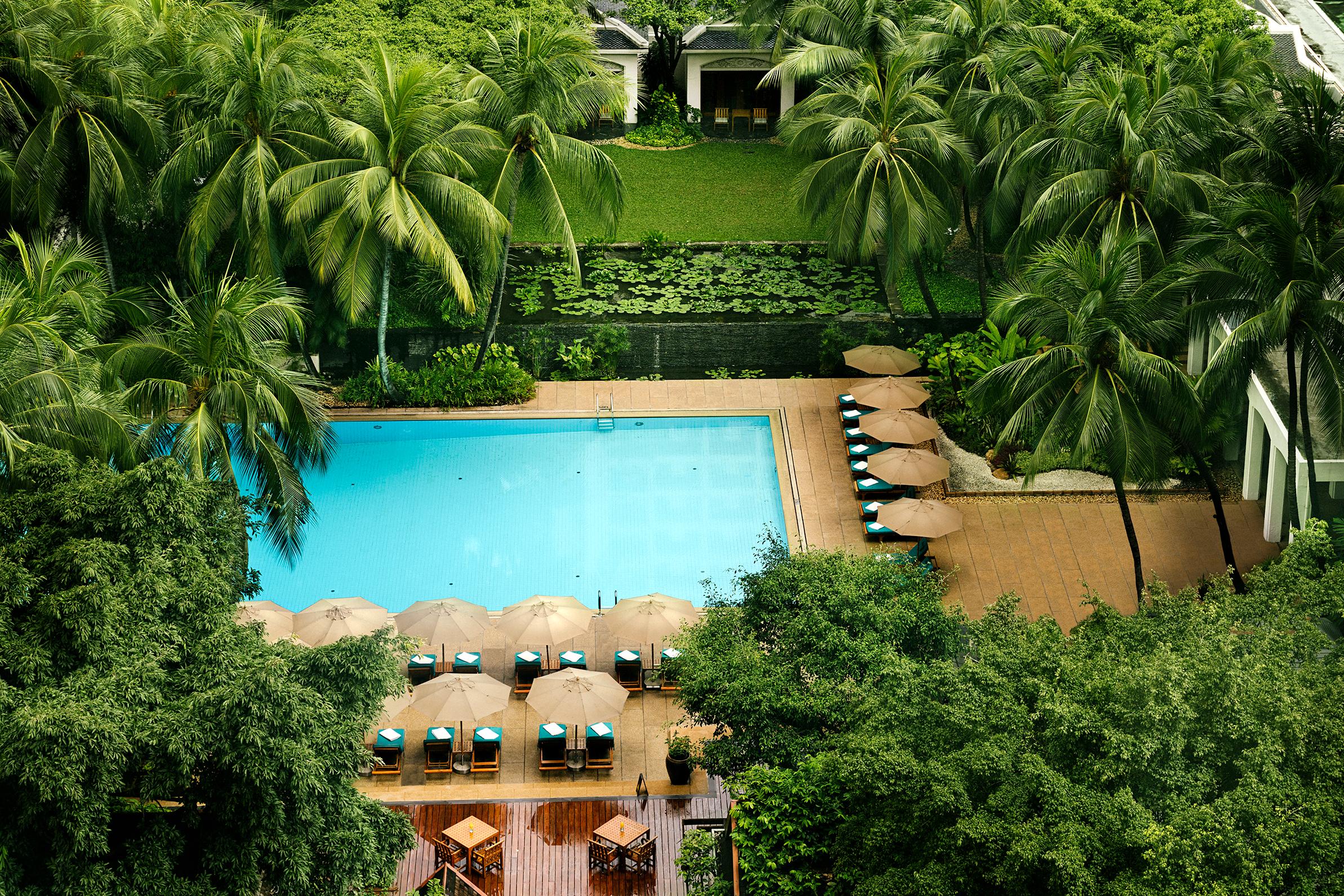 Anantara Siam Bangkok Hotel Exterior photo